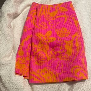Lilly Pulitzer Skirt, 2 slits on sides and a zipper